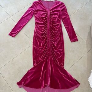 Women’s Pink velvet Dress